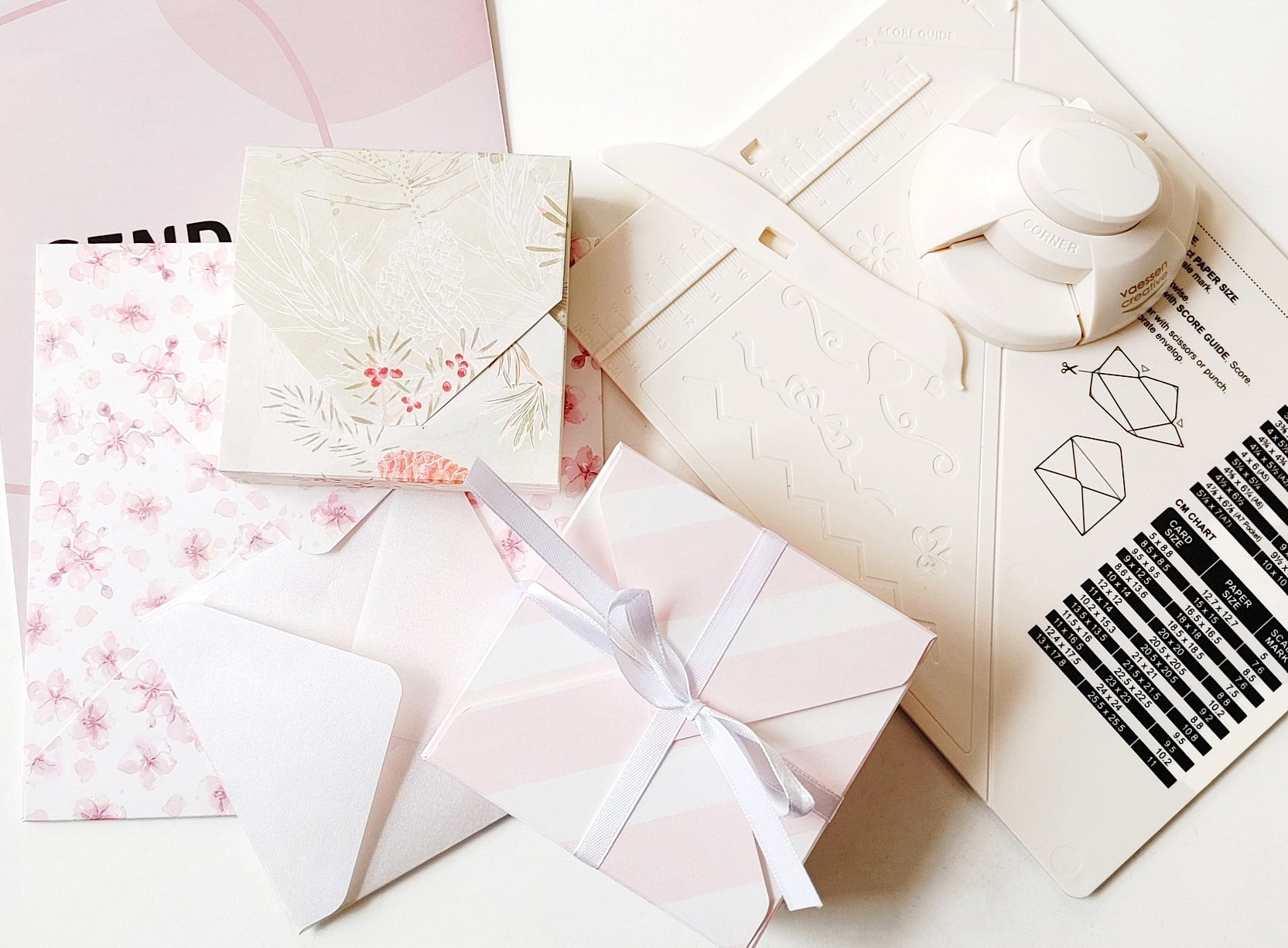 DIY Envelope Glue for Handmade Envelopes  Handmade envelopes, Diy  envelope, Envelope maker