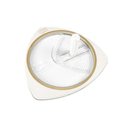 Der Vaessen Kreisschneider verfügt über ein weiß-goldenes Design, Messmarkierungen, einen Griff und einen transparenten Deckel - ideal für akkurate Papierbastelprojekte oder zum präzisen Schneiden von Kreisen.