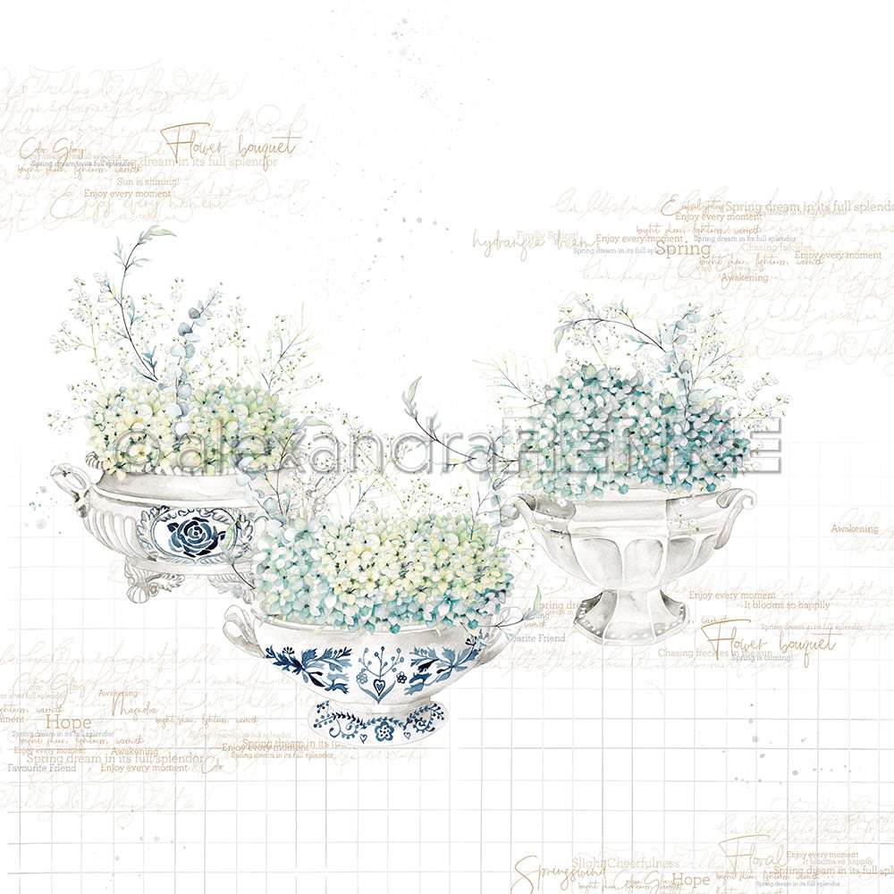 Drei verschnörkelte Schalen mit zarten weißen und hellgrünen Blüten, die an Alexandra Renkes Designpapier Hortensien erinnern, ruhen auf einem weißen Hintergrund mit zarter Schrift - perfekt für Papierprojekte oder Buchbinderei.