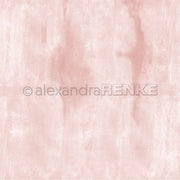 Zart strukturierter, blassrosa Aquarellhintergrund mit feinen Pinselstrichen von Alexandra Renke; ideal für Designpapier oder Papierprojekte, mit Wasserzeichentext in der Mitte.