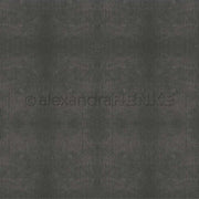 Dunkelgraue, strukturierte Holzoberfläche mit dezenten Maserungen und schwachen vertikalen Linien - ideal als Designpapier oder für Papierprojekte im Stil der Holzstruktur Anthrazit von Alexandra Renke.