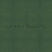 Dunkelgrüner, strukturierter Hintergrund mit dezenter Holzstruktur Efeugrün und einem Wasserzeichen von Alexandra Renke in der Mitte, ideal für Designpapier oder Papierprojekte.
