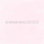 Hellrosa strukturierter Hintergrund mit weichem Muster, ideal für Grußkarten und Papierbasteleien, mit einem Wasserzeichen von Alexandra Renke in der Mitte.