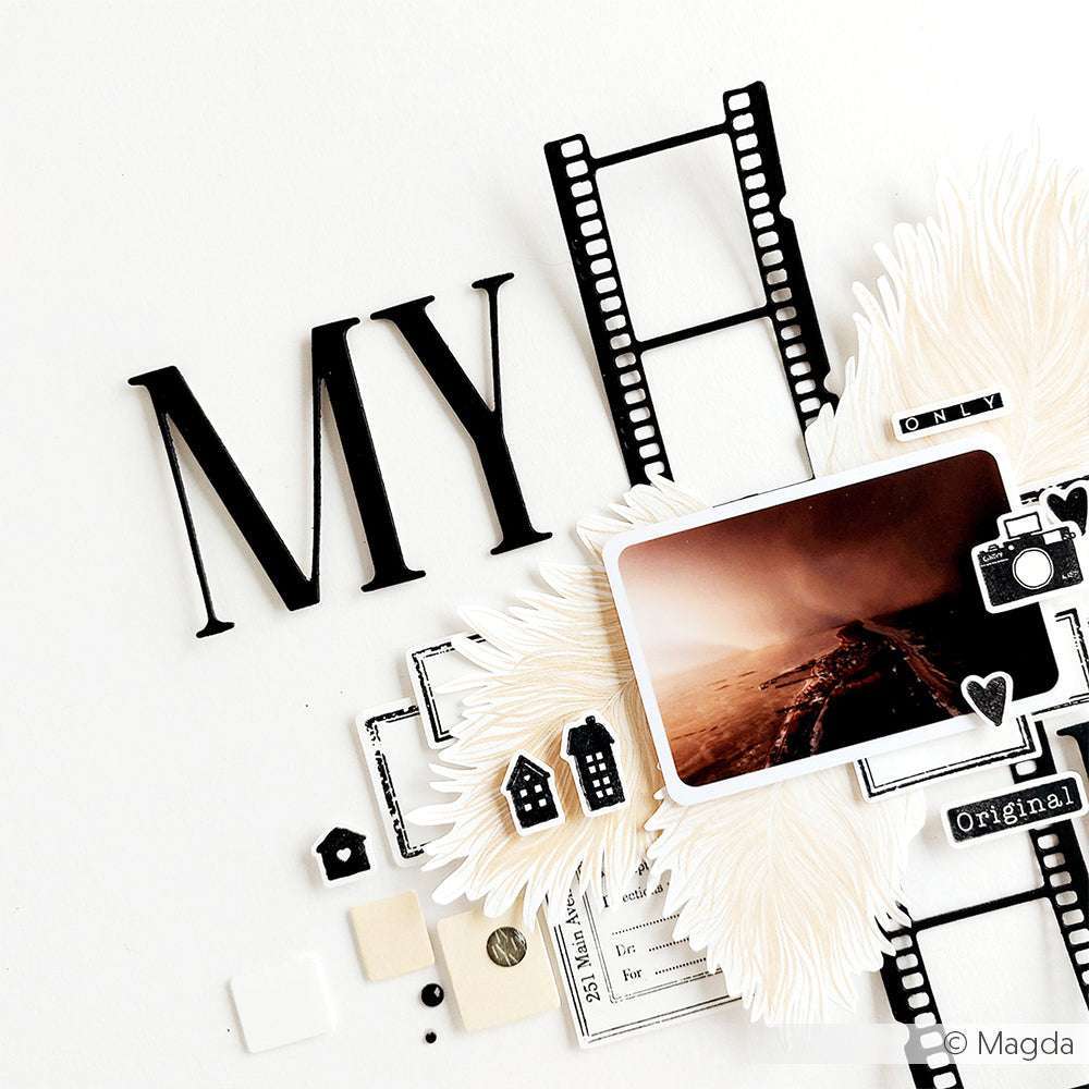 Scrapbook-Layout mit MY, Filmstreifen, Straßenfoto, Federn und Schwarz-Weiß-Akzenten - perfekt für Papierprojekte oder alle, die sich für das einzigartige Designpapier von Alexandra Renke begeistern.