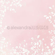 Zarte weiße Blumenbordüre auf einem zartrosa Designpapier-Hintergrund mit kleinen Schmetterlingen und Blättern - perfekt für Papierprojekte oder handgefertigte Grußkarten von Alexandra Renke.