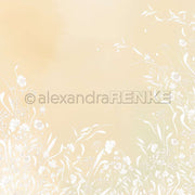 Hellbeiger Hintergrund mit zarten weißen Blumen- und Blattillustrationen am Boden und an den Seiten - perfekt für Ihre Papierprojekte oder Buchbinderei mit Ihrem Lieblingsdesignpapier von Alexandra Renke.