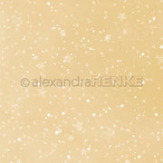 Hellgelber Hintergrund mit verstreuten weißen Sternen und Glitzern, inspiriert von Alexandra Renkes Designpapier Aquarell Sternenhimmel - ideal für kreative Projekte wie Papierprojekte oder Buchbinderei, die einen verträumten Touch verleihen.