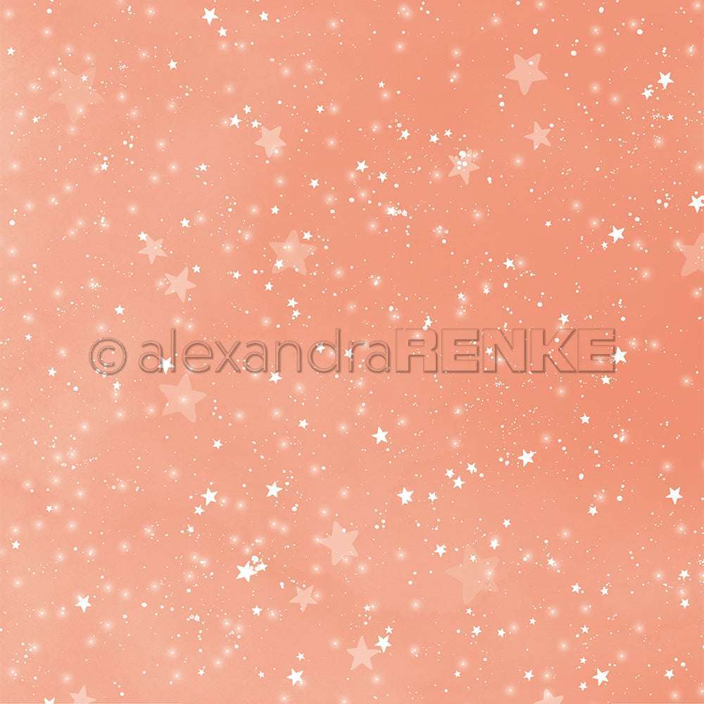 Pfirsichfarbener Hintergrund mit verstreuten weißen Sternen und Glitzern in verschiedenen Größen, perfekt als Designpapier für Bastelprojekte von Alexandra Renke, inspiriert von einem aquarellierten Sternenhimmel.