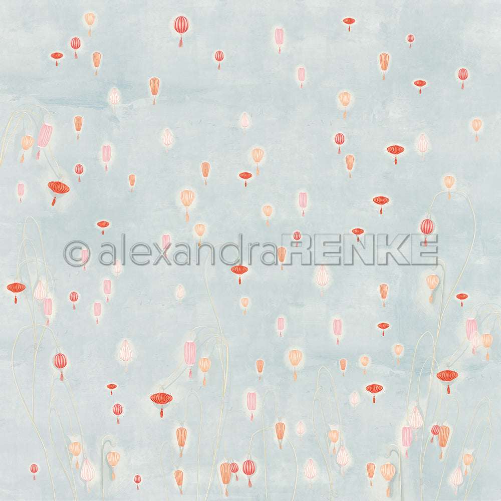 Pastellrote und rosafarbene Laternen schweben vor einem hellblauen Himmel mit zarten Grashalmen darunter. So entstehen verträumte Lampionträume, die sich ideal für Ihr nächstes Designpapier oder Papierprojekt eignen, gestaltet von Alexandra Renke.