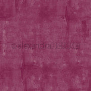 Strukturierter tiefmagenta Hintergrund mit malerischen Pinselstrichen und einem dezenten Wasserzeichen - ideal für Papierprojekte oder als einzigartiges Designpapier in Buchbinderei-Projekten von Alexandra Renke.