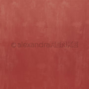 Ein strukturierter roter Hintergrund mit subtilen Farbnuancen und einem Wasserzeichen von Alexandra Renke - ideal für Papierprojekte, Designerpapiere oder einzigartige buchbinderische Kreationen.