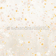 Zartes pastellfarbenes Blumenmuster von Alexandra Renke mit Gänseblümchen und kleinen gelben Blüten auf einem hellen, strukturierten Designpapier-Hintergrund - ideal für Papierprojekte.