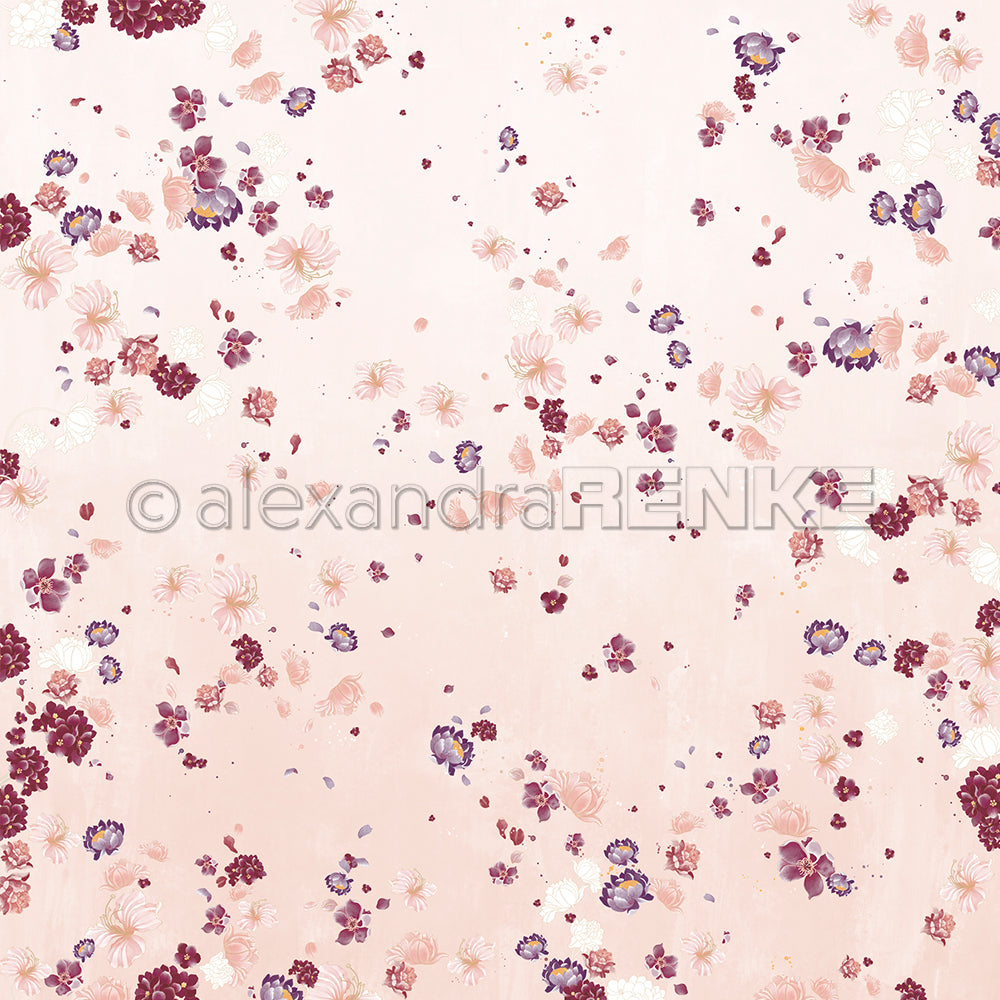 Rosa Hintergrund mit verstreuten lila, roten und pfirsichfarbenen Blumen in einer zarten, skurrilen Blumenkomposition von Alexandra Renke - perfekt für Designpapier oder kreative Papierprojekte.