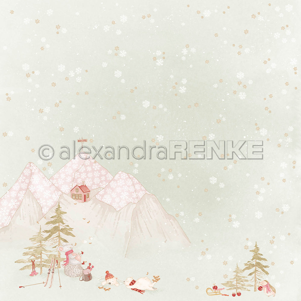 Scrapbook-Papier mit einer Winterlandschaft aus verschneiten Bergen, Kiefern und im Schnee spielenden Mäusen – ideal für „Designpapier Weihnachten“ und kreative Papierprojekte.