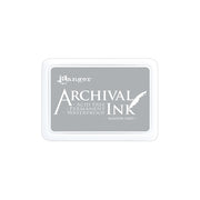 Das Ranger Archival Ink Pad in Schattengrau ist säurefrei, permanent und wasserfest - ideal, um mit der bekannten Ranger Formel bleibende Eindrücke zu schaffen.