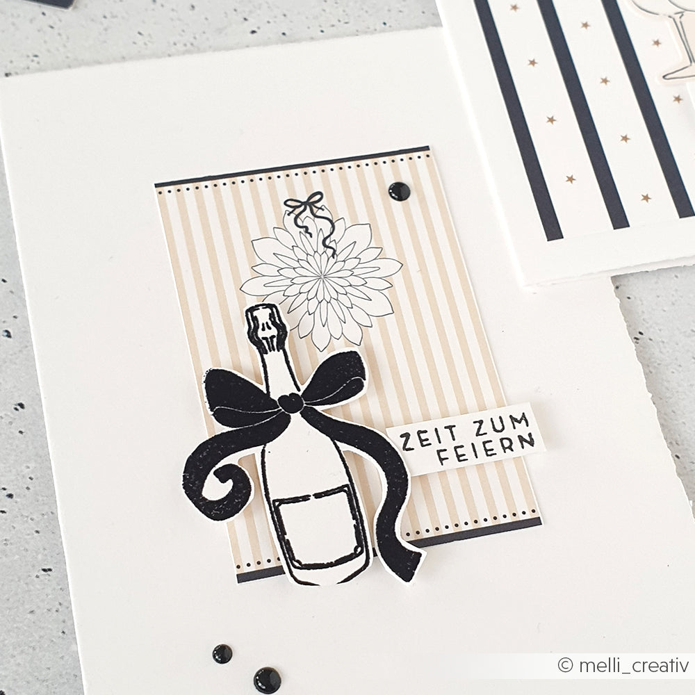 Handgefertigte Karte von Alexandra Renke mit Sektflasche, Schleife, gestreiftem Hintergrund, Blumenskizze, "ZEIT ZUM FEIERN"-Text - ideal für Papierprojekte und hergestellt mit hochwertigen Photopolymerstempeln.