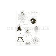 Schwarz-weiße Skizzen von Weihnachtsschmuck, Blumen und deutschen Feiertagsgrüßen auf Weiß - ideal für Clear Stamp Designs oder als Bastelzubehör von Alexandra Renke, um Ihre festlichen Kreationen aufzuwerten.