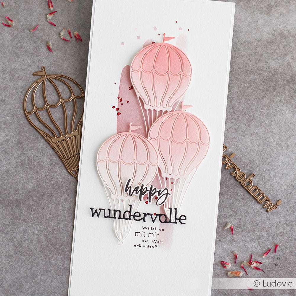 Handgefertigte Karte mit drei rosafarbenen Heißluftballons und dem Text "wundervolle", hergestellt mit dem Alexandra Renke Motivstanze Heißluftballon DieCut System - perfekt, um kreative Designs auf Ihren Lieblingsdesignpapieren zu präsentieren.