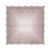 Ein quadratisches Muster mit beigefarbenen Farbverläufen und kleinen Sternen an den Rändern, gefertigt mit Alexandra Renke Motivstanze, auf weißem Hintergrund.