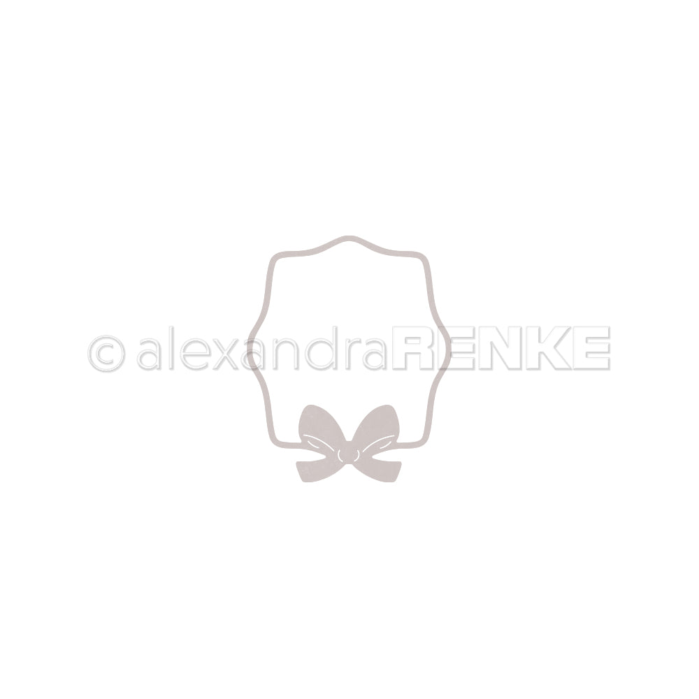 Einfacher Umriss eines gewellten Etiketts mit einer Schleife in der unteren Mitte, im Stil von Alexandra Renke, inspiriert von alten Rahmen, auf weißem Hintergrund.