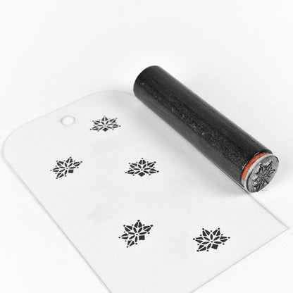 Akzent-Stempel 'Ornament 3'