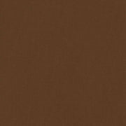 Der einfarbig braune Viskosebuchleinen-Stoff hat eine weiche, matte Oberfläche ohne sichtbare Muster oder Designs.