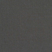 Nahaufnahme des dunkelgrauen Buchleinen-Stoffes von ☆, die das feine Webmuster zeigt und die Qualität dieses besonderen Viskosegewebes hervorhebt.