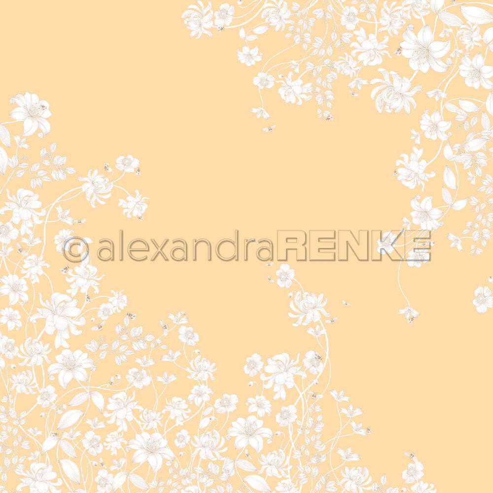 Zarte weiße Blumenmuster umranden einen sanften pfirsichfarbenen Hintergrund auf reißfestem Papier, ideal für kreatives Buchbinden. Das Wasserzeichen von Alexandra Renke befindet sich in der Mitte.