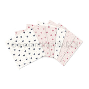 Sieben Bögen gemustertes Papier von Alexandra Renke in Rosa und Weiß mit Schleifen, Cupcakes und Erdbeeren - ideal für kreative Bündel oder Sammlungen, die Ihre Fantasie beflügeln.