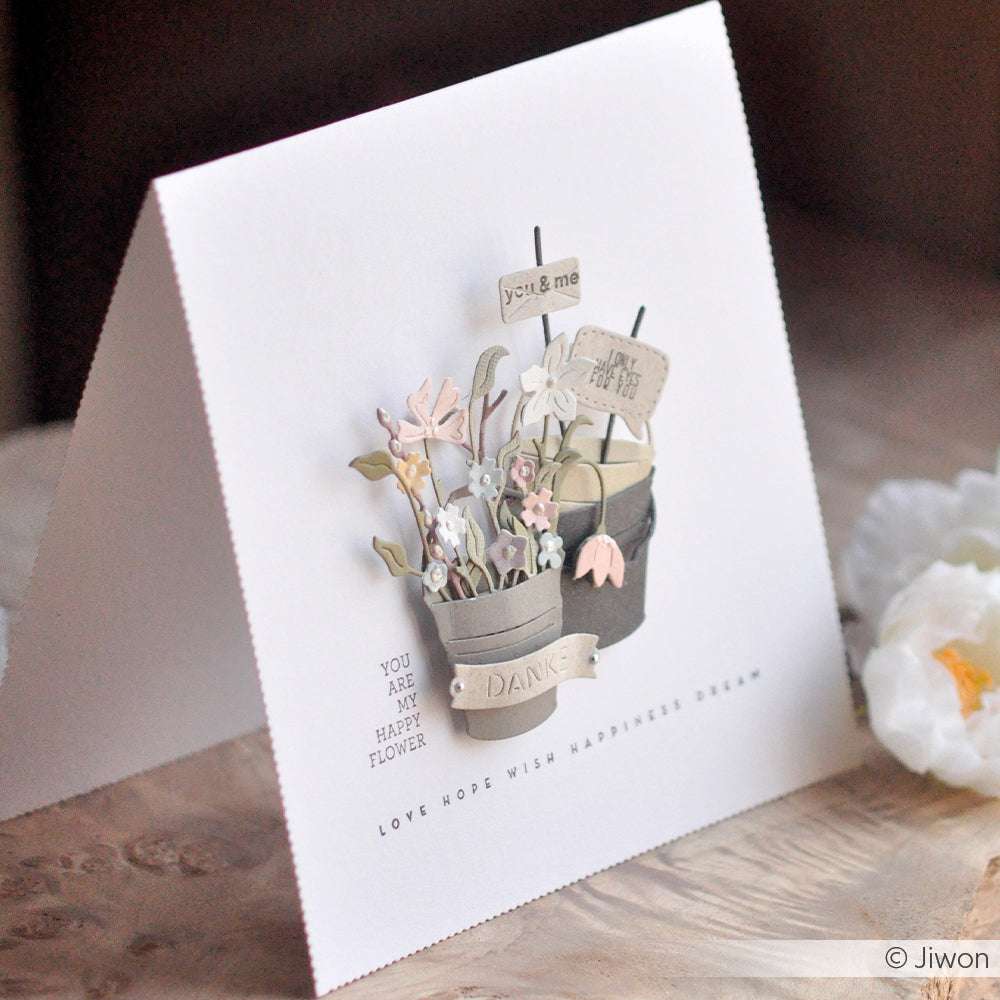 Handgefertigte Karte von Alexandra Renke mit 3D-Papierblumen in Töpfen, süßen Botschaften wie "Du bist meine glückliche Blume" und zarten Akzenten aus klaren Stempeln - perfekt für Fans von Blumen in der Flasche oder Photopolymer-Stempeln.