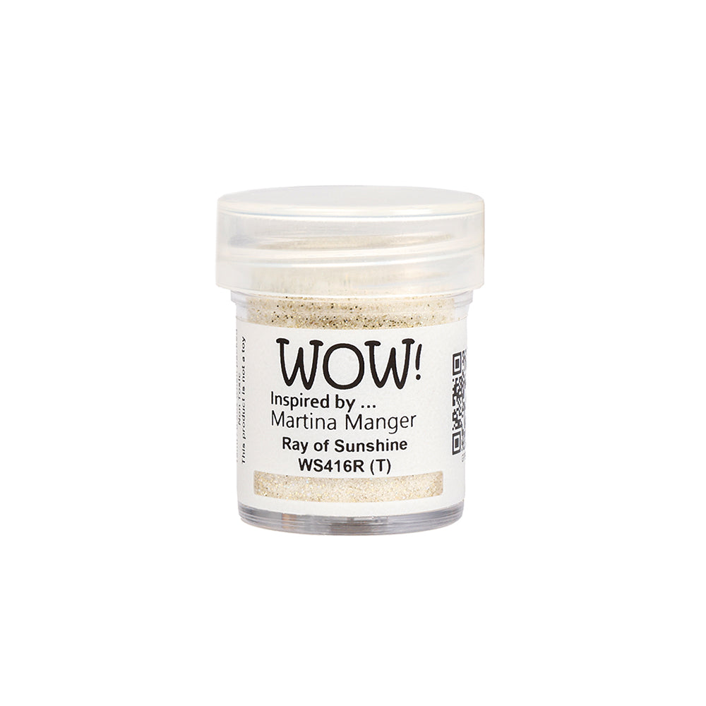 Eine kleine Dose WOW Embossing Powder, Ray of Sunshine von Martina Manger, ideal zur Verwendung mit Ihrem Embossing Föhn und Embossing Stempelkissen.