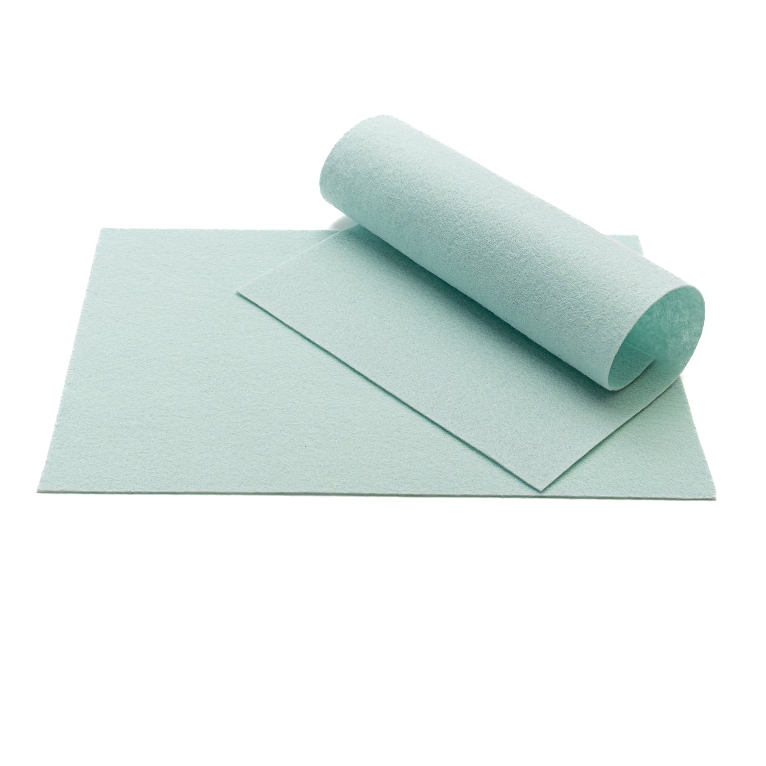 Ein aufgerolltes und flaches Stück hellblaues ☆ Wollfilz-Material, ideal für Bastelarbeiten, präsentiert auf weißem Hintergrund.