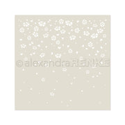 Beigefarbenes Quadrat mit verstreuten weißen Blumen- und Blütensilhouetten, inspiriert von Alexandra Renkes Schablone Herzblütenfall, die sich nach oben hin verdichten und auslaufen - ideal für Schablonen Papierprojekte oder wiederverwendbare Schablonen.