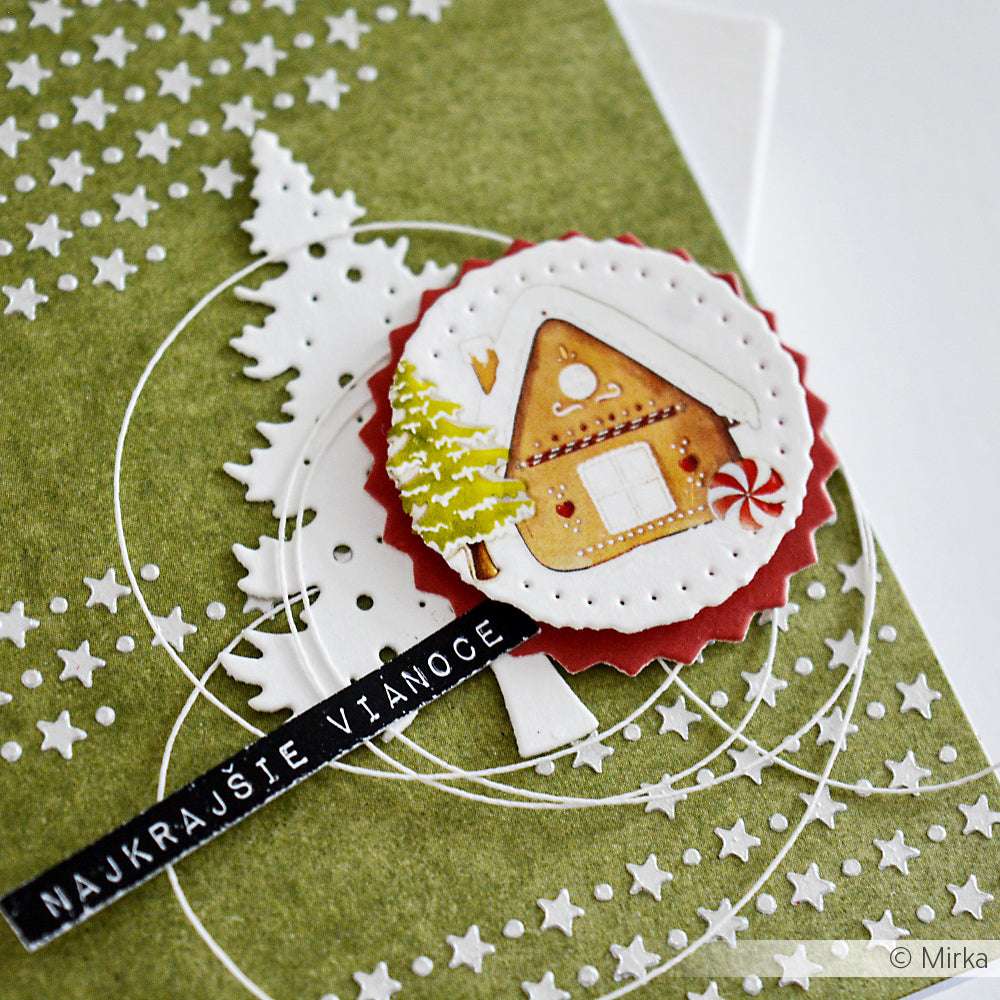 Handgemachte Weihnachtskarte von Alexandra Renke, gestaltet mit Designpapier und einem Lebkuchenhaus, Baum, weißen Wirbeln und dem slowakischen Text "NAJKRAJŠIE VIANOCE". Mit Details aus Motivstanze Geschmückte Tanne DieCut Systeme.