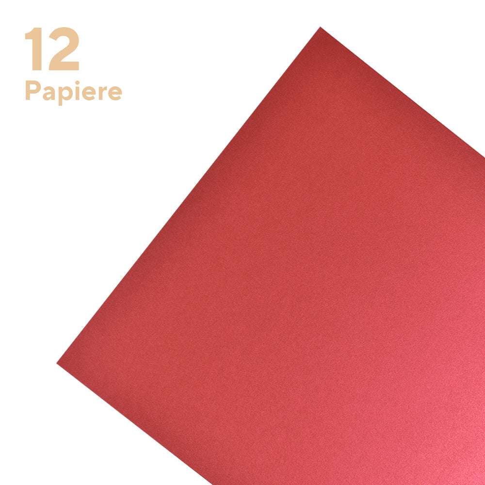 Rotes quadratisches ☆ Glanzpapierblatt auf weißem Hintergrund, mit "12 Papiere" in beiger Schrift oben links.