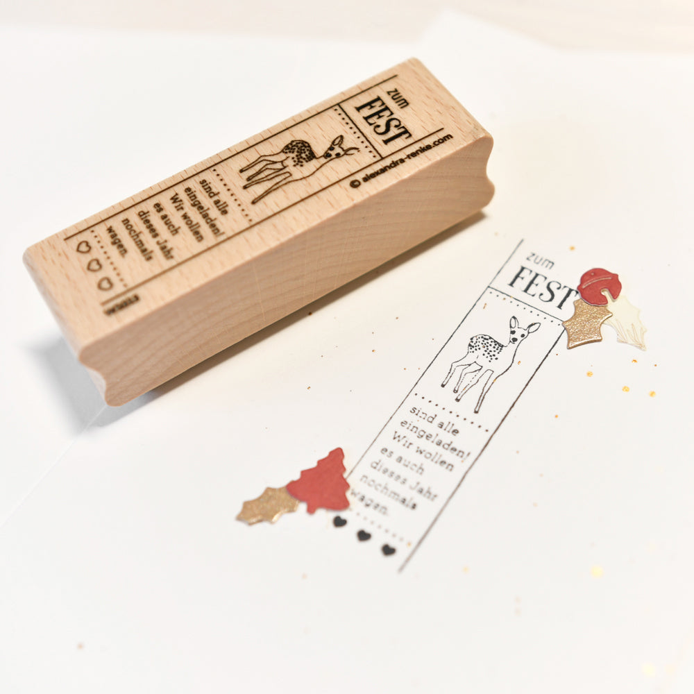 Holzstempel und dessen Abdruck mit einem Rehkitz, Herzen und dem deutschen Text hochwertiges Holz.