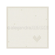 Ein quadratisches Raster aus weißen X's bildet ein Herz mit eingestreuten Lücken auf einem hellgrauen Kreuzstich-Hintergrund von Alexandra Renke, perfekt als wiederverwendbare Stencil-Schablone für kreative Projekte.
