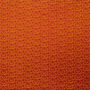 Oranger Stoff von ☆ mit kleinen gelben Blumenmustern in sauberen Reihen - ideal für Handarbeitsprojekte oder einzigartige Geschenkverpackungen.