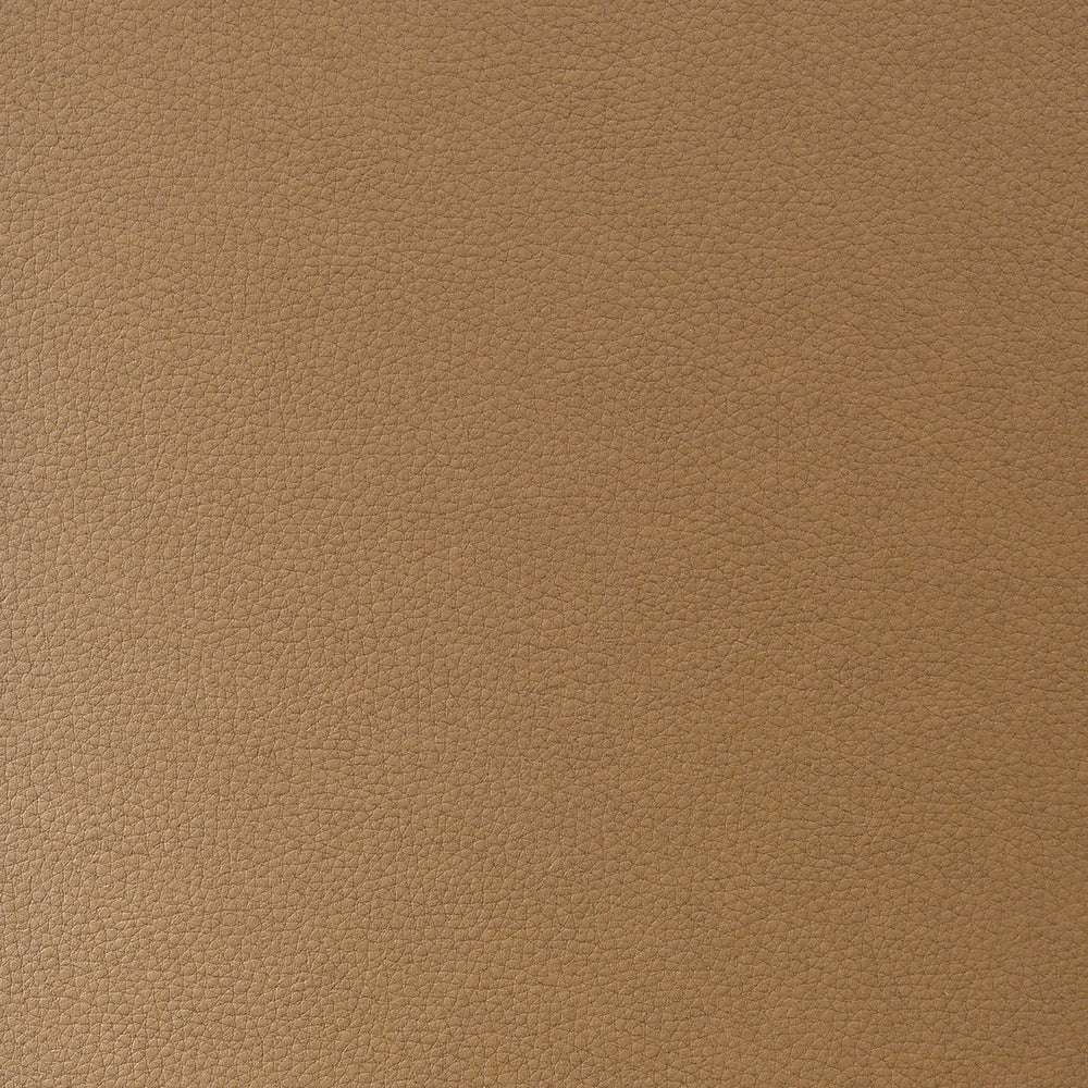 Nahaufnahme der braunen Lederoberfläche mit feinen, natürlichen Narbenmustern und einer 3D-Prägung für zusätzliche Tiefe.