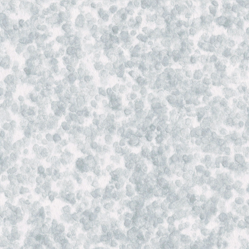 Hellgraues und weißes, strukturiertes Muster, das an Schnee oder Eis erinnert, mit einem weichen, wolkigen Look - perfekt für Buchbinden-Projekte oder als einzigartiges, von der Natur inspiriertes Tropfenpapier von ☆.