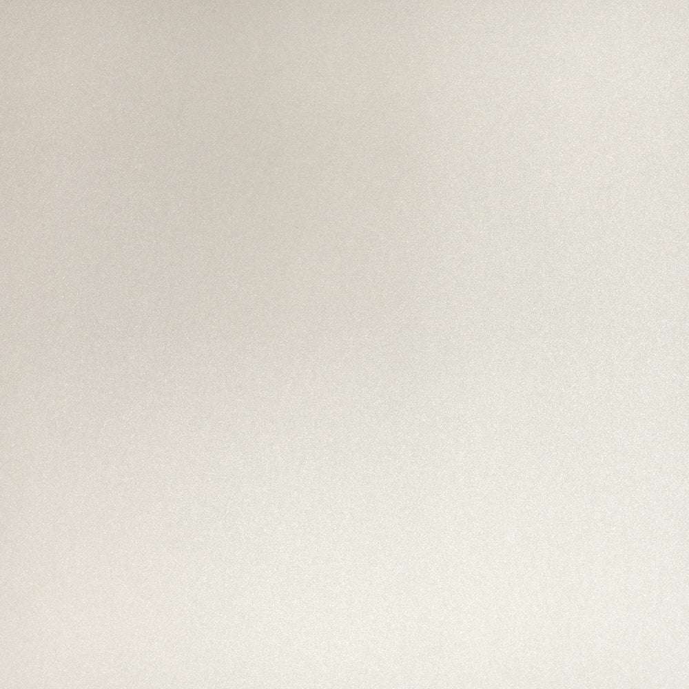 Die ☆ Marke bietet eine glatte, hellgraue Oberfläche mit einer subtilen Textur und einer weichen, gleichmäßigen Farbe, die jedem Raum Eleganz und Raffinesse verleiht.