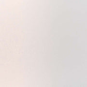 Ein unifarbener, hellgrauer Hintergrund von ☆ mit einer glatten Textur, weichen, subtilen Schattierungen und einem dezenten Schimmer-Effekt für klassische Eleganz.