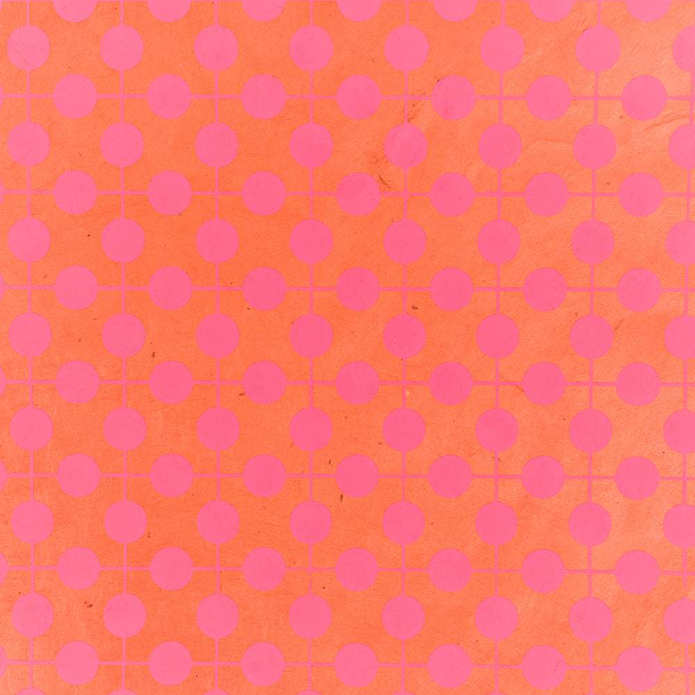 Rosa Punkte in einem Gittermuster auf orangefarbenem Nepalpapier von ☆-ideal für Buchbinderei oder Geschenkverpackungen.