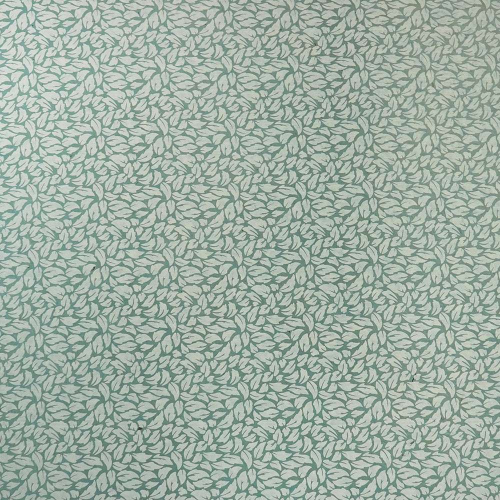 Grüne und weiße Blätterranken-Tapete von ☆, handgefertigt aus Nepalpapier - ideal zum Einpacken von Geschenken oder als natürlicher Akzent in Ihrer Einrichtung.