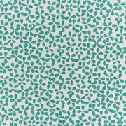 Dieses elegante Nepalpapier von ☆ mit einem sich wiederholenden geometrischen Muster aus vier Blütenblättern auf hellem Grund eignet sich ideal zum Verpacken von Geschenken oder zum Buchbinden.