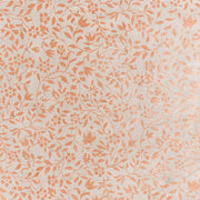 Beigefarbener Hintergrund mit detaillierten orangefarbenen Blumen und blättrigen Ranken - ideal zum Buchbinden oder Verschenken, mit einzigartigem Nepalpapier-Charme ☆.