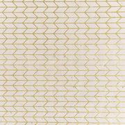 Elegantes geometrisches Sechseckmuster in Gold auf cremefarbenem Hintergrund von ☆, das ein sich wiederholendes, ineinandergreifendes Muster bildet - ideal für Geschenkverpackungen oder kreative Bastelarbeiten mit Nepalpapier und einem stilvollen Pfeilmuster-Gold-Akzent.