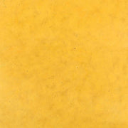 Gelbes strukturiertes Nepalpapier von ☆, mit feinen Fasern und einzigartigen Unregelmäßigkeiten - ideal für Buchbinden oder Geschenkverpackungen.