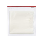 Packung mit durchscheinendem Pergaminpapier von Alexandra Renke.