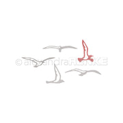 Fünf schlichte Vogelsilhouetten - vier graue und eine rote - fliegen auf weißem Hintergrund, ideal zum Basteln mit dem Alexandra Renke Motivstanze Möwen Set oder in Kombination mit Ihren Lieblingsdesignpapieren.